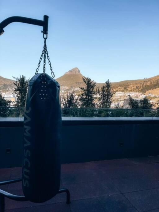 "Lykke On Bree" - Unique Apartment With Stunning Table Mountain Views Kapstaden Eksteriør billede